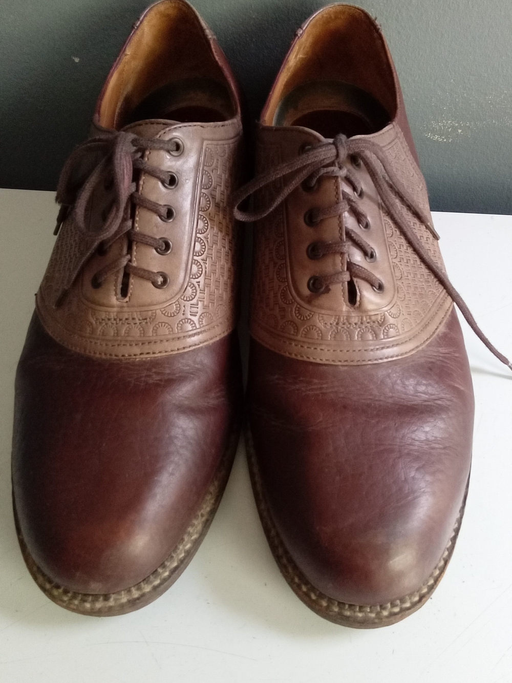 Vintage Brown Leather Saddle Shoes Embossed Tan Overlay Oxford Mens Laced Shoes